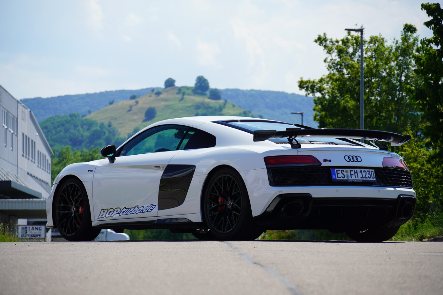 1230 PS
for the Audi R8